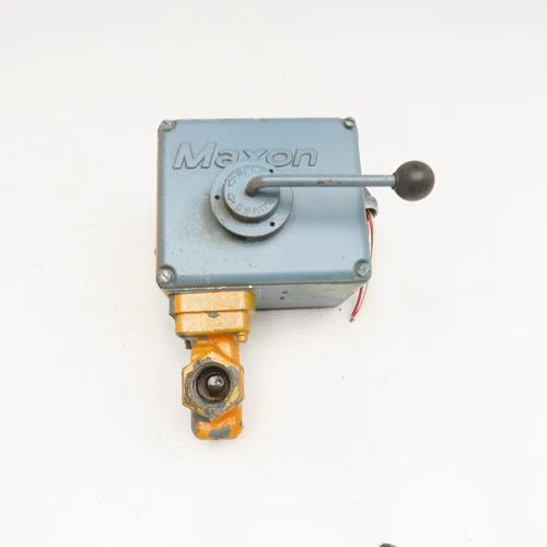 Maxon 115V Manual Shut Off Valve Nat LP Gas Light Oil 1" NPT