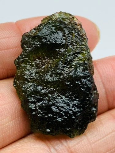 43carats RAW MOLDAVITE from Czech Republic Meteorite impact with a COA