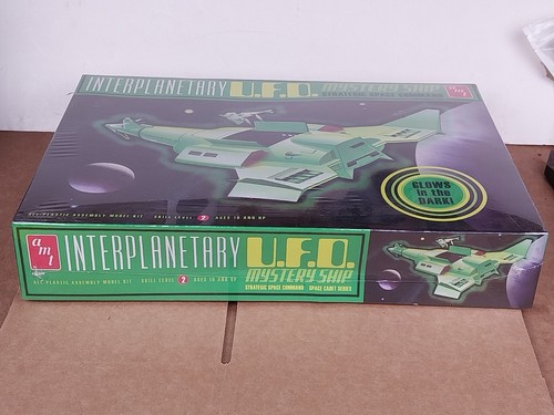 AMT Interplanetary UFO Mystery Ship Strategic Space Command #622 Sealed - Picture 10 of 13