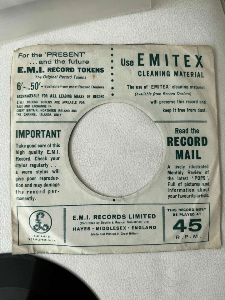 The Beatles - She Loves You / I'll Get You  7" Single 1963 (VG-) ´ - Bild 4 von 4