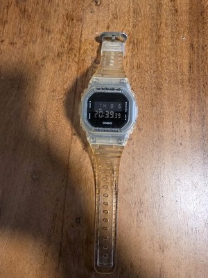 Casio G-Shock DW-5600SKE-7 (Modul 3229)   Transparent / Skeleton Series