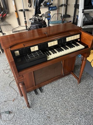 Vintage HAMMOND CHORD ORGAN S6 Runs