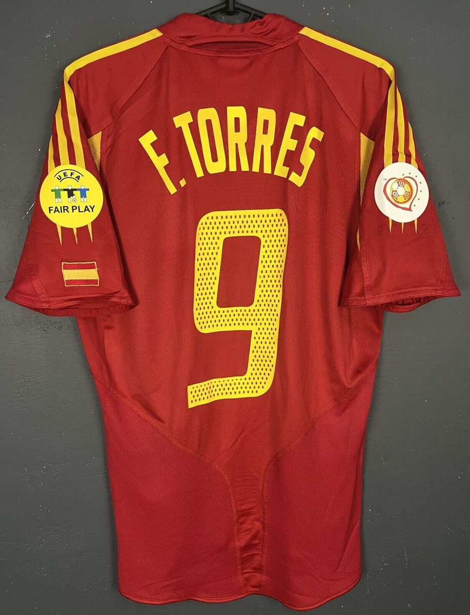FERNANDO TORRES VINTAGE MENS SPAIN 2004/2005 SOCCER FOOTBALL SHIRT