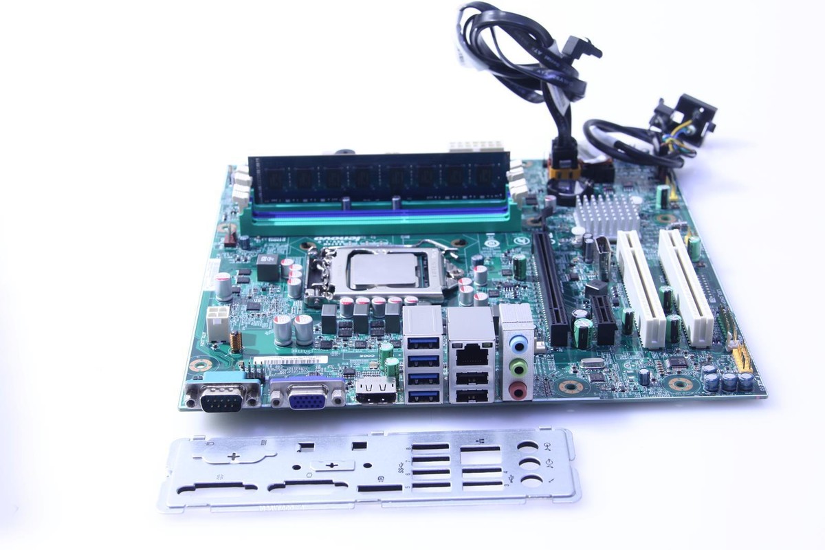 Lenovo IS7XM ThinkCentre M82 Intel LGA1155 M-board. W/I3-2120,4G