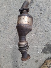 AUDI A4 1.9 TDI CATALYTIC CONVERTER 8E0131701J 8E0 131 701 J