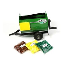 Metal toy, Mixer Feeder Wagon, 1/16th Scale, Made in USA Green
