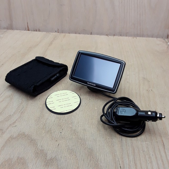 TomTom XL Widescreen N14644 GPS 4.3" Screen MercedesBenz Splash Screen BUNDLE eBay
