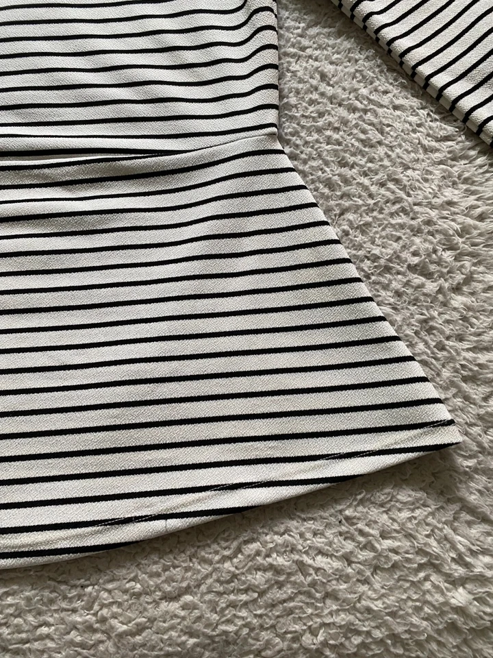 Blusa blanca de la Casa Blanca Mercado Negro para mujer 1/4 cremallera a rayas manga 3/4 talla S Foto 2 de 4