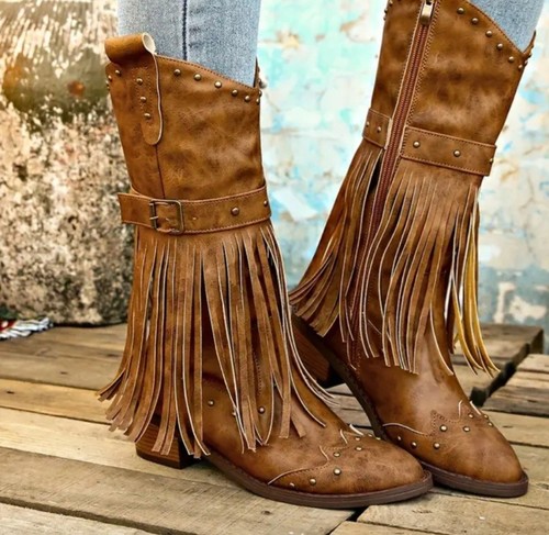 COWBOY Boots Womens, Tassle Detail, Size 6, Brand New With Tags.