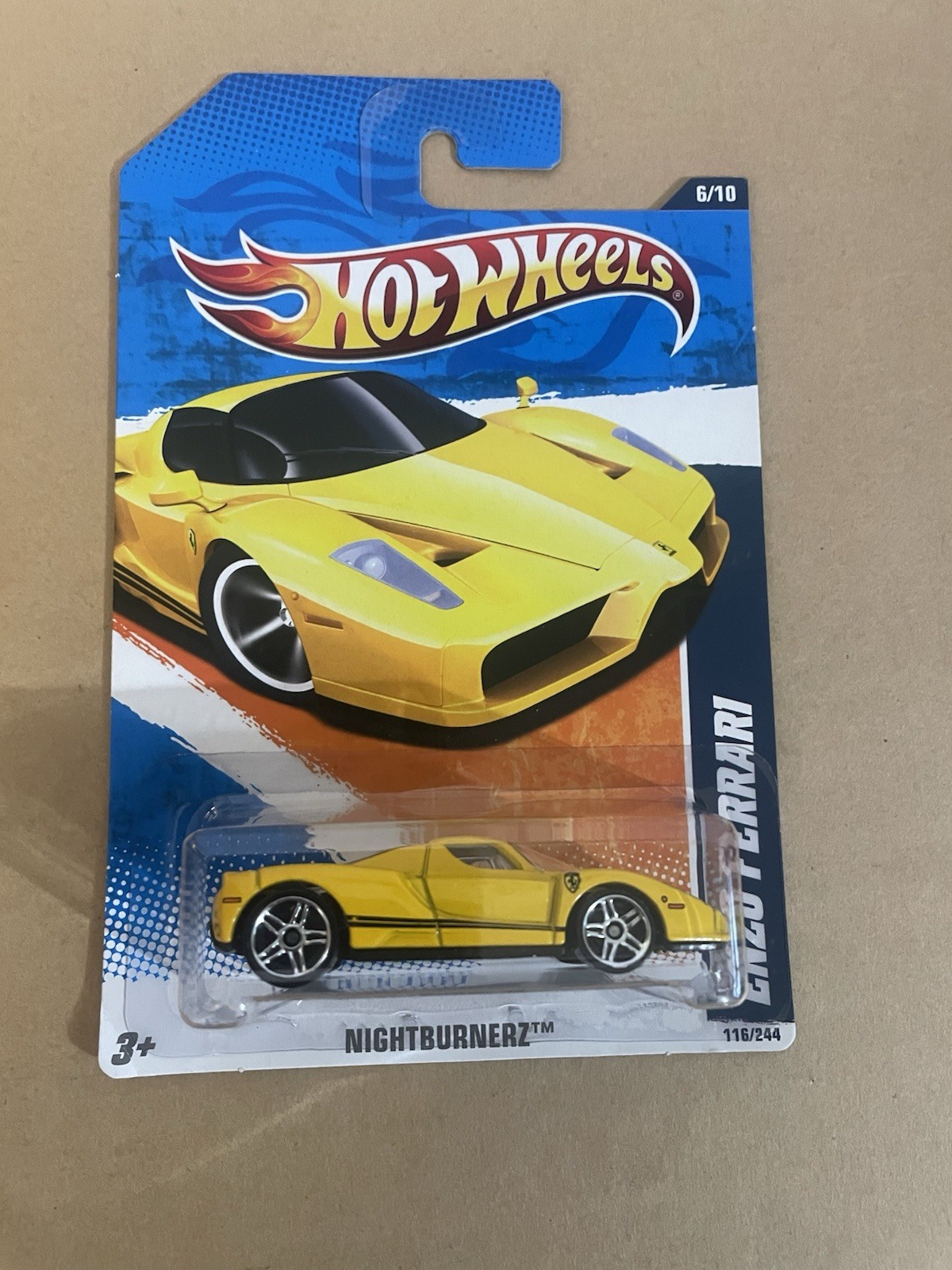 Hot Wheels Enzo Ferrari Yellow 2011 Nightburnerz 