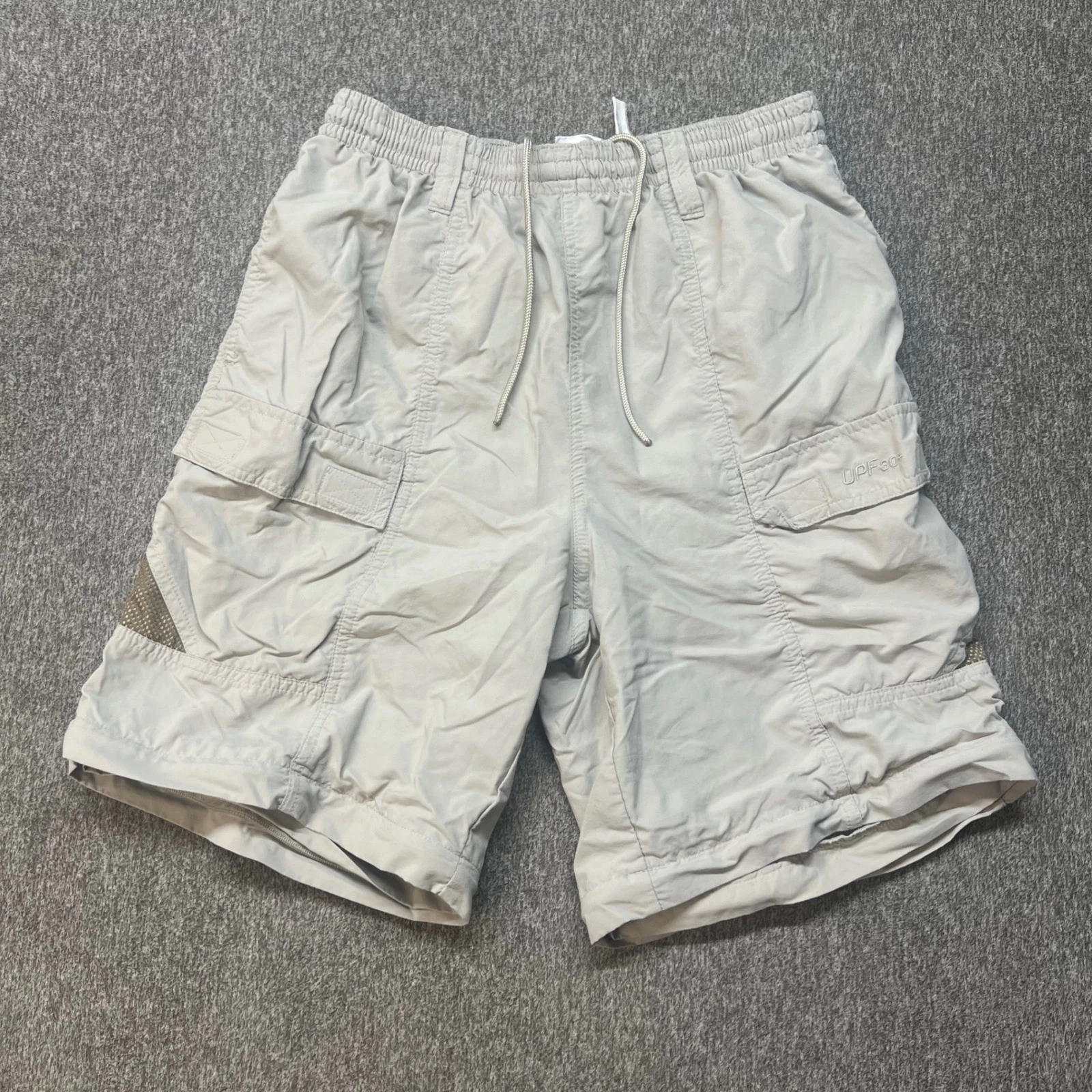 Columbia PFG Mens Cargo Fishing Shorts Gray Nylon Elastic Waist Small 8.5 Inseam