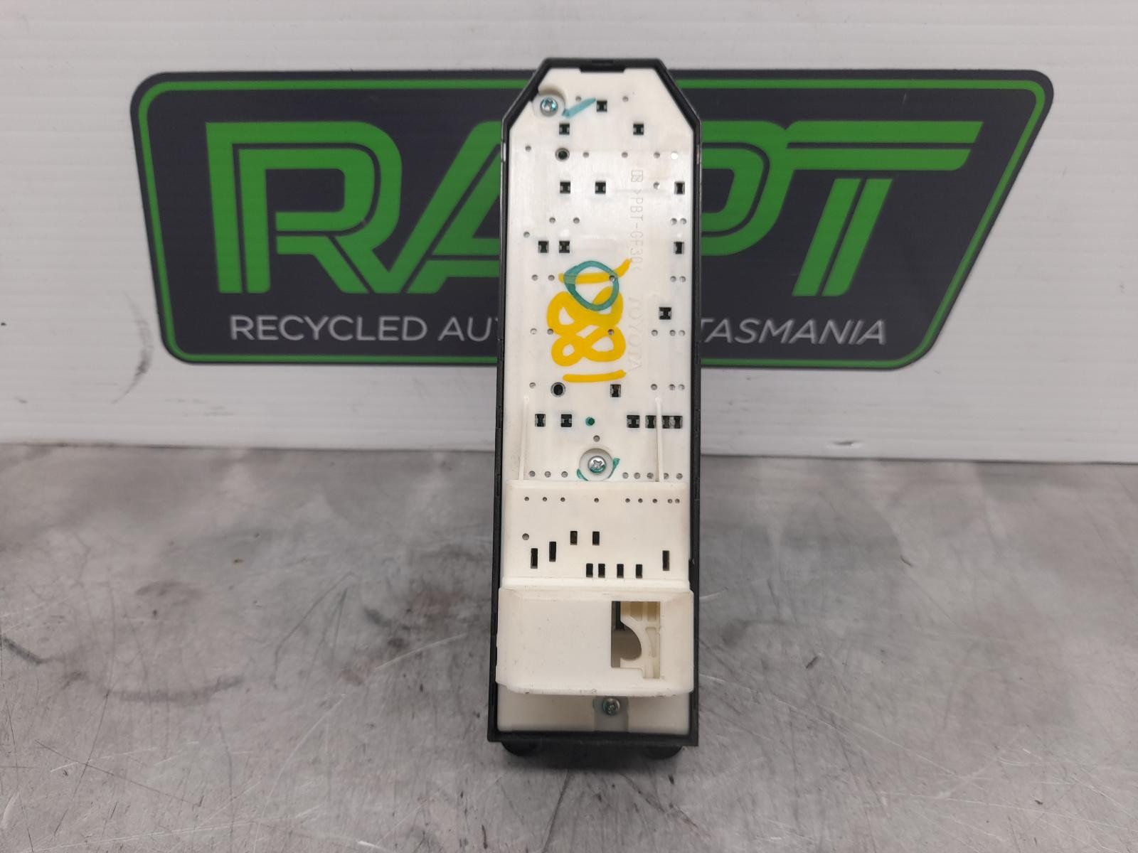 2016 Toyota Corolla POWER WINDOW SWITCH RH FRONT (MASTER) ZRE172R SEDAN 12/13-06/19 image 2