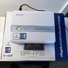 Sony Digital DPP–FP35 Photo Printer in excellent condition, boxed with paperwork