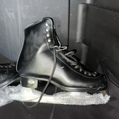 RIEDELL 121 Kids  Figure Ice Skates Black With Onyx Quest Blades Size 10.