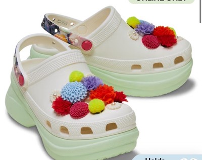 NEW CROCS Bay Wildflower Clog 211184 Chalk WHITE Women Sz8