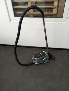 Eureka Apollo Staubsauger Beutellos, Cyclone System Bodenstaubsauger 800W, grün