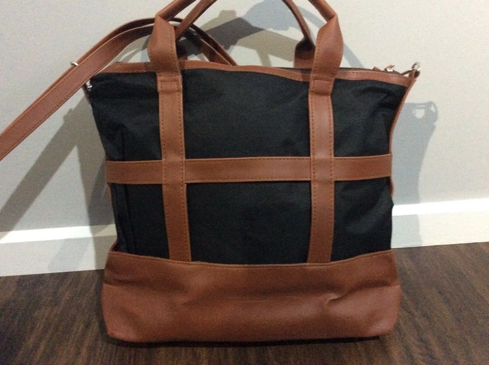 AVON FLORAL SARAH HANDBAG WITH INTERCHANGEABLE BODY 38cm x 30cm shopping beach - image 2 of 3