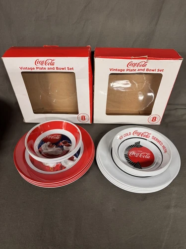 VTG Set of 8 Plastic Coca Cola 9" Plates & 6" Bowls, & Santa Clause 16 Total Box