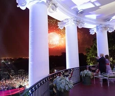 DONALD TRUMP & MELANIA WATCH FIREWORKS 8X10 GLOSSY PHOTO IMAGE #1