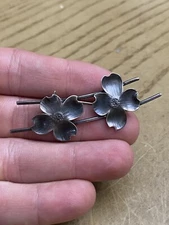 Stuart Nye Signed Sterling Silver Double Dogwood Flower Vintage Brooch Pin