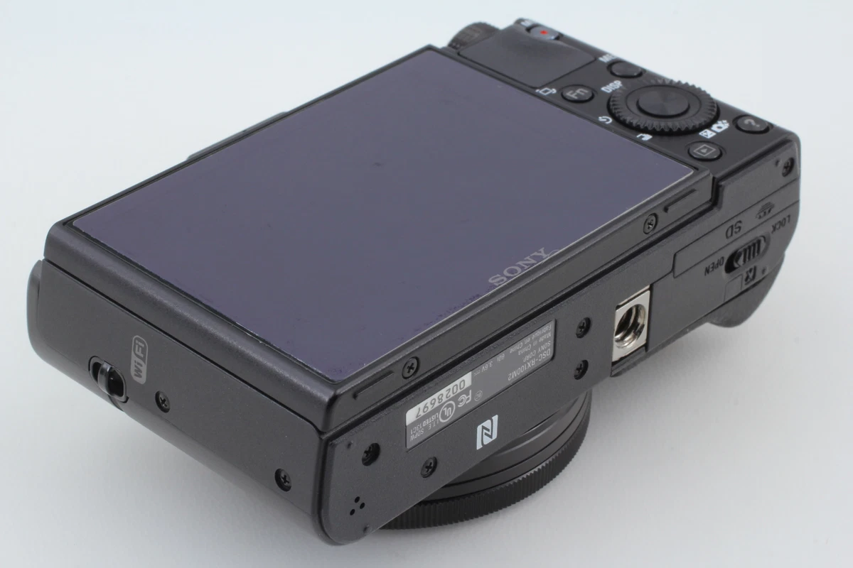 Sony DSC-RX100 II Digital Camera 20.20 million Pixel 3.6x Optical
