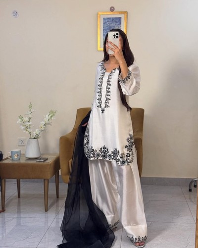 Unique Designer White Natural Dupatta Crepe Silk Kurta Palazzo With For Wedding - Picture 2 of 11