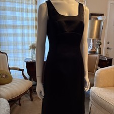 TAHARI ARTHER S. LEVINE LITTLE BLACK DRESS Fully Lined Satin Finish GREAT STYLE