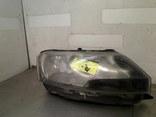 SCHEINWERFER RECHTS Skoda Rapid Spaceback Combi 1.2 TSI (CBZA) 2015 5JB941016