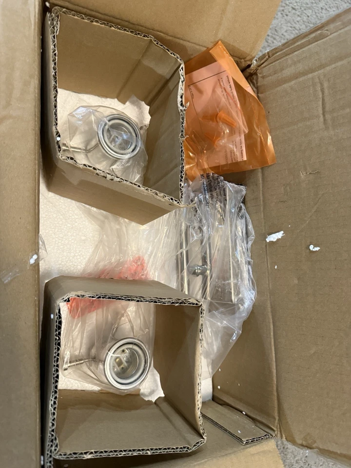 Capital Lighting 145121PN Nyla 2 灯 15 英寸宽浴室梳妆灯新品 — 第 4/4 张图片