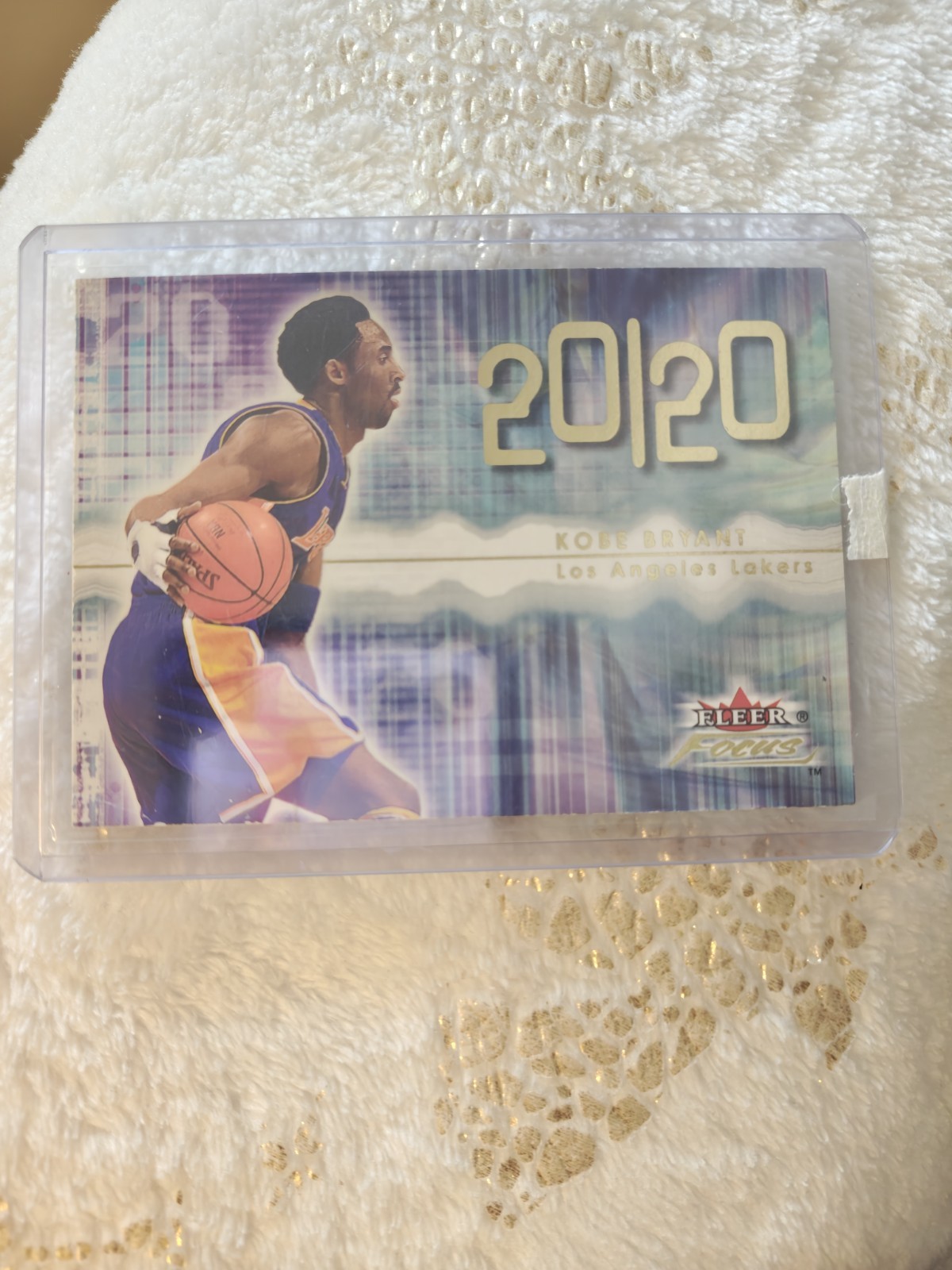 2000-01 Fleer Focus - 20/20 Kobe Bryant #228