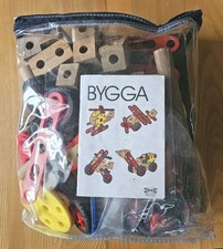 75 PIECES IKEA BYGGA CONSTRUCTION SET PLUS TOOLS, PLUGS & INSTRUCTIONS LOT