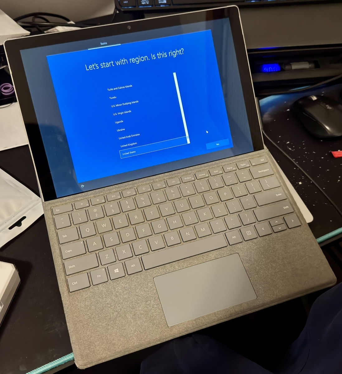 USED* Microsoft Surface Pro 5th Gen Core M3 12.3