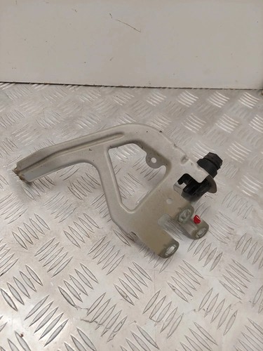 BMW 5 F10 Kotflügelhalter vorne links 2.50 Diesel 2011 28108102