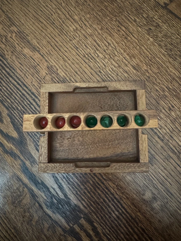 Vintage Red and Green Marble Connect 4 Game Made with Wood (Read Desc.) - Image 2 of 4
