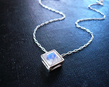 Rainbow Moonstone 10x10 mm Gemstone 925 Sterling Silver Jewelry Plain Necklace