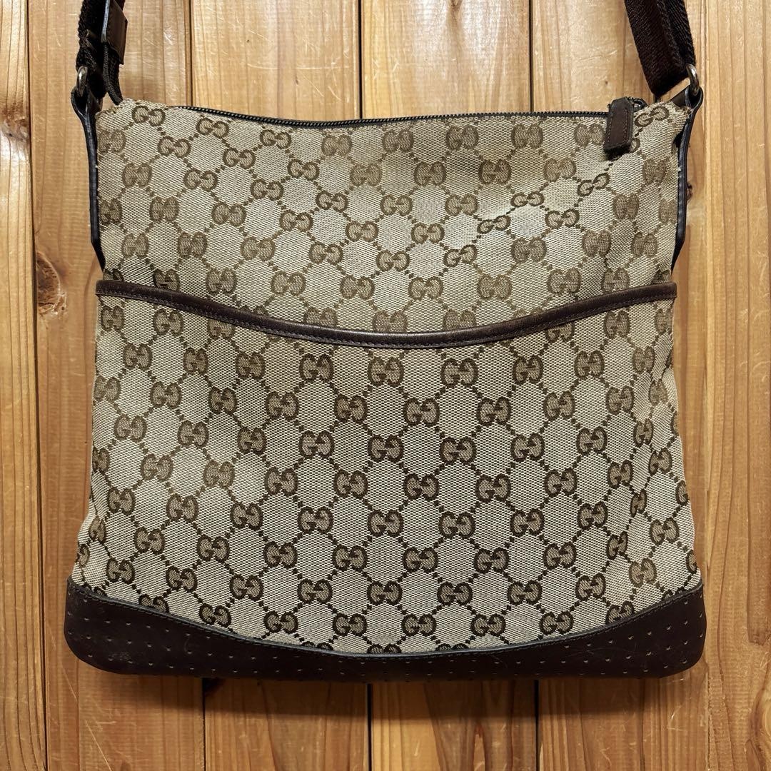 GUCCI GG Canvas Brown Shoulder Bag Authentic F06151221 Model 145857 001998