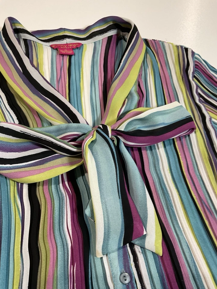 Vintage Sunny Leigh Pleated Blouse Sz 2XL Bow Striped Stretch Fairy Y2K - Image 3 of 4