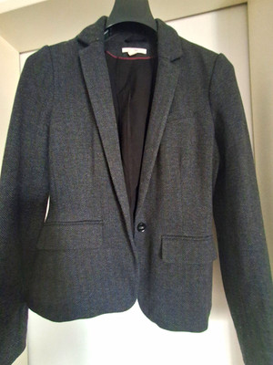 Esprit Damen Blazer Grau Fischgrät Tweed Wolle gefüttert Knopf Gr. 36