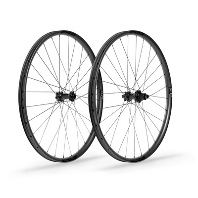 FSA NS SC i30 29 Carbon MTB Laufradsatz 6 Bolzen Hookless Bead