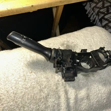 Turn Signal Switch Headlamp Dimmer Switch for Toyota Pirus Toyota Camary 2011-15