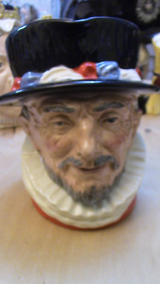großer Royal Doulton Figur Spielzeug Krug Beefeater 1946 17cm