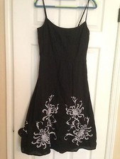 ANN TAYLOR LOFT Below Knee Cotton Black Dress, White Stitch Design, Embroided 0