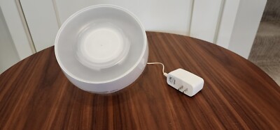 Philips Hue Iris Table Lamp - White 71999 limited Use SN# D5DAD0