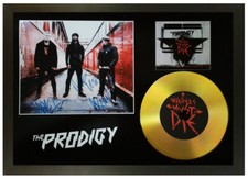 THE PRODIGY SIGNED GOLD DISC COLLECTABLE MEMORABILIA GIFT 'INVADERS MUST DIE'
