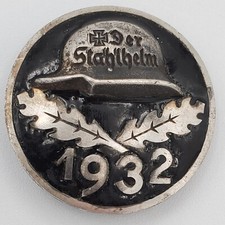WW2 German Era Der Stahlhelm  badge Veteran Organization Membership Pin helmet