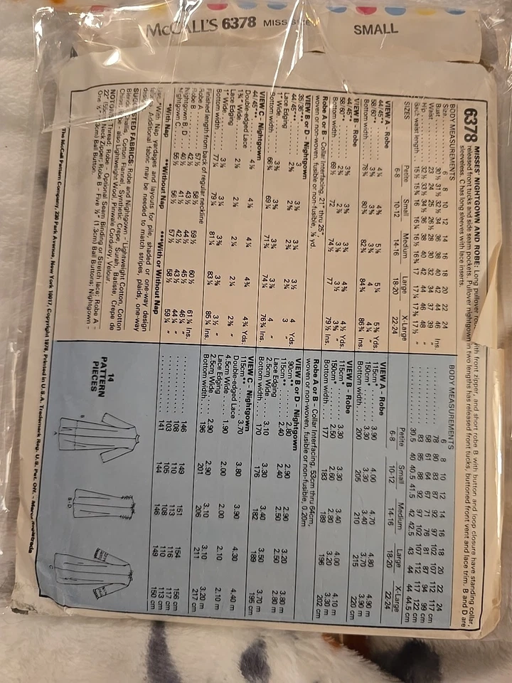 70s McCalls 6378 Misses Nightgown & Robe Pattern Cut & Complete Size Small 10-12 - Image 2 of 2