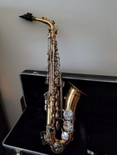 Selmer Company Bundy ll Alto Saxophone w/ Hard Case