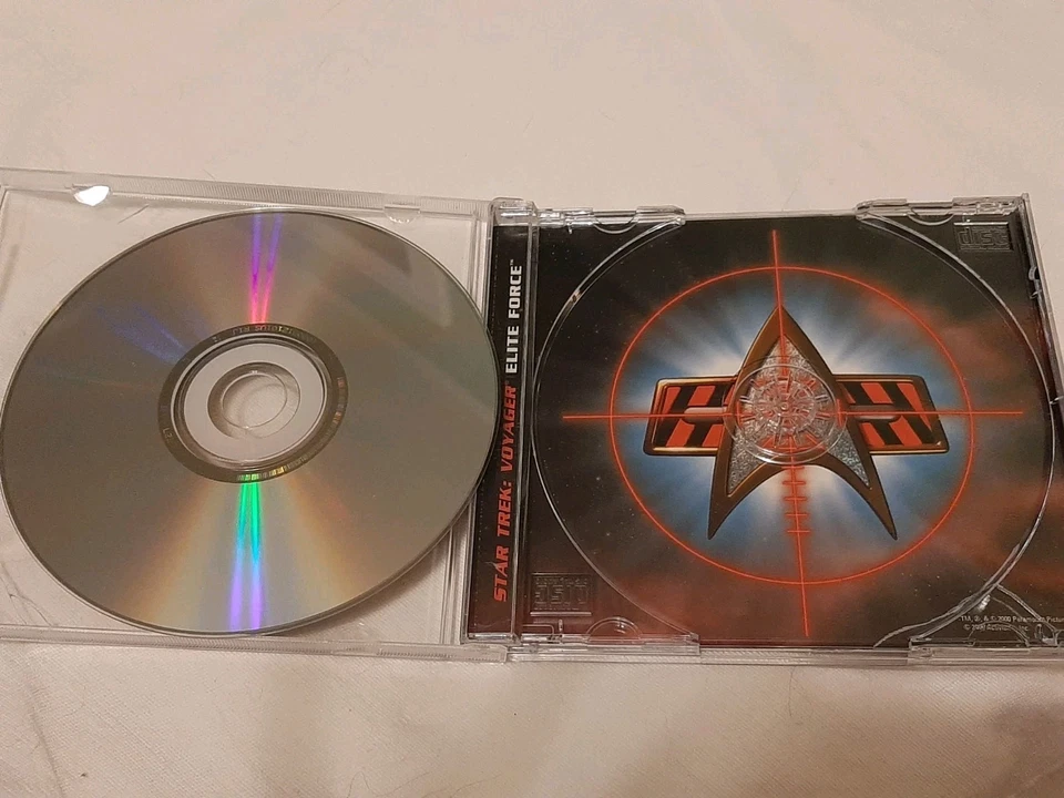 Star Trek Voyager - Elite Force - PC CD Rom Win 95/98/NT/2000 Activision 2000 - Image 3 of 4