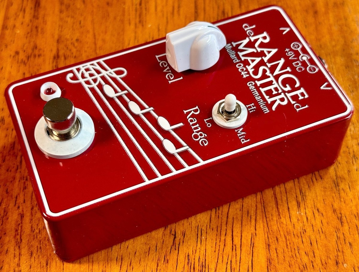 Rangemaster Treble Tooster (clone), OC44, Guitar Pedal, White Trim