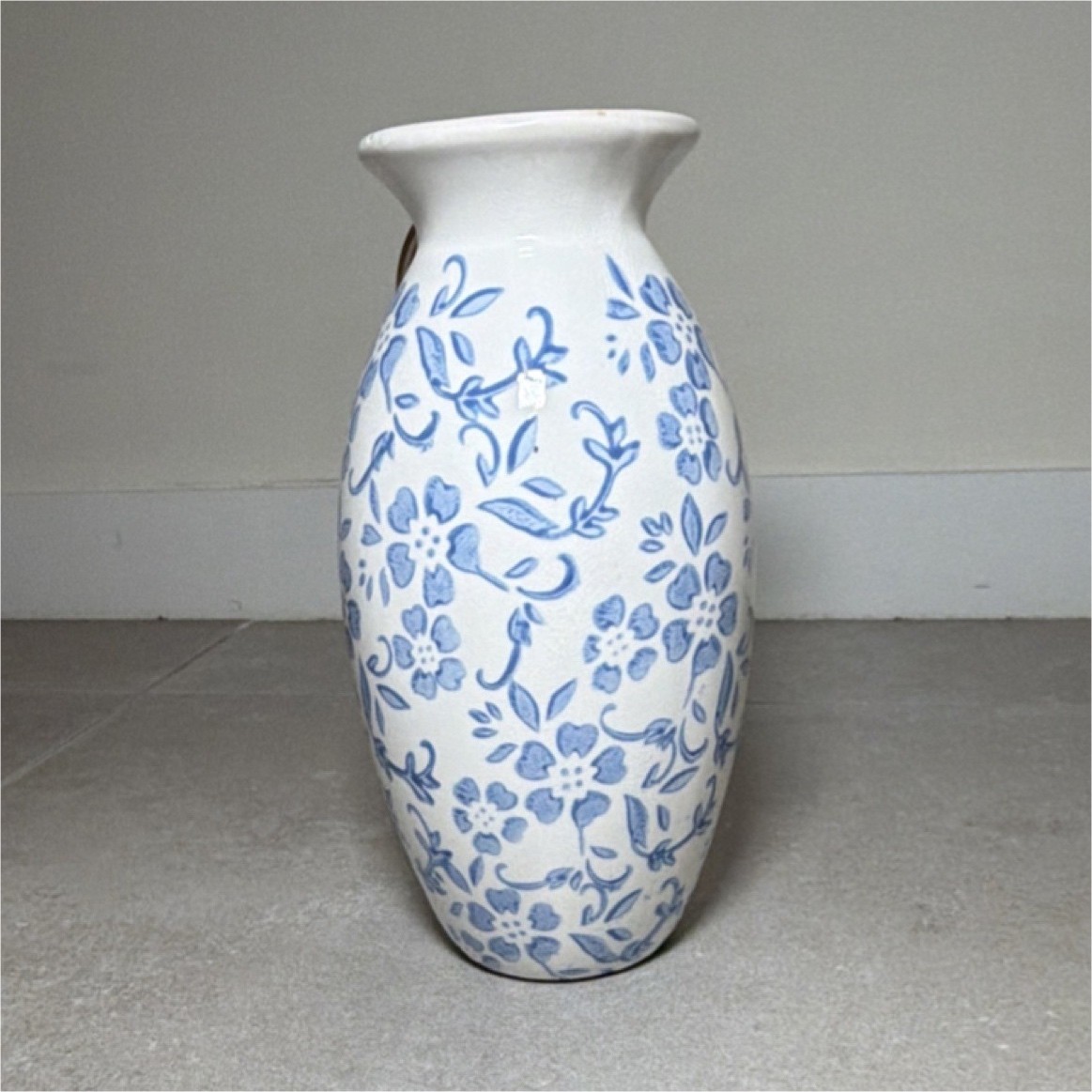 JT ROSE Blue and White Floral Ceramic Vase D10274 Glossy Pottery